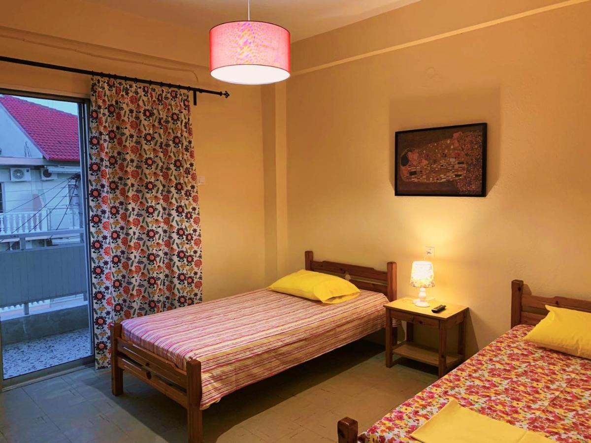 Nikol Apartments Olympiakí Aktí Esterno foto