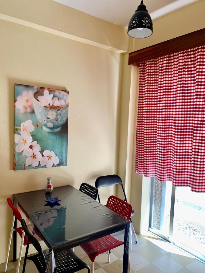 Nikol Apartments Olympiakí Aktí Esterno foto