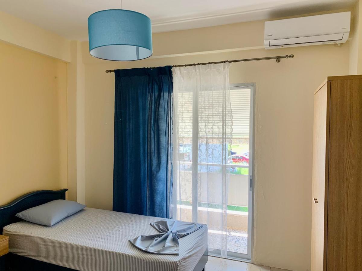 Nikol Apartments Olympiakí Aktí Esterno foto